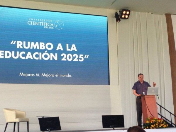 Video-conferencia: Rumbo a la educación 2025