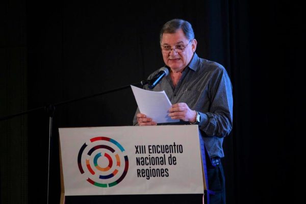 9 Retos para forjar el modelo educativo peruano 2021-2036  (CNE)
